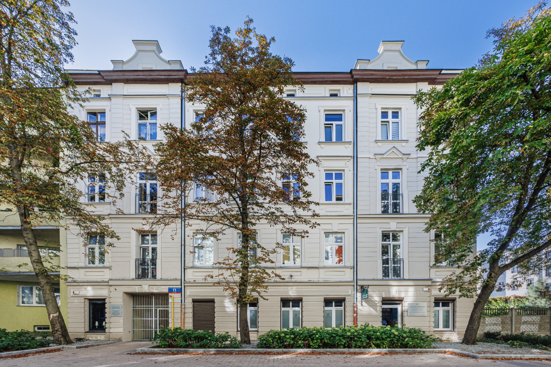 Siedziba kancelarii przy ul. 28 Pułku Strzelców Kaniowskich 11 w Łodzi